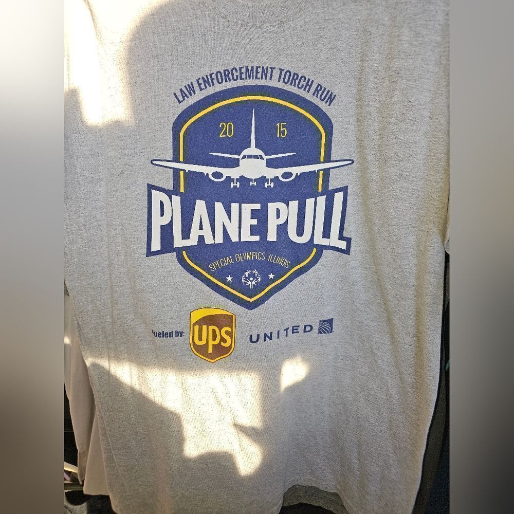 T-shirt men Gray size L planet pull 047
